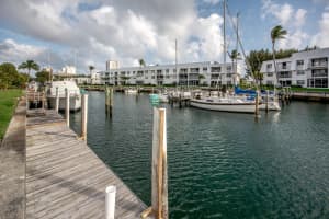 1091 Singer Dr, West Palm Beach, FL 33404, Sold 06/19/19