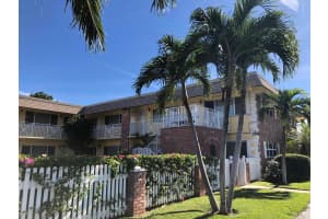 1001 NE 8th Ave, Delray Beach, FL 33483, Sold 05/23/19