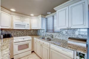 2505 S Ocean Blvd, Palm Beach, FL 33480, Sold 01/10/19