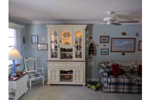 2600 SE Ocean Blvd APT F12, Stuart, FL 34996, Sold 02/08/19