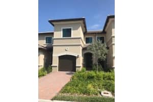 4206 N Dixie Hwy #17, Oakland Park, FL 33334, Sold 11/30/18