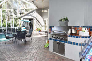 10165 Diamond Lake Dr, Boynton Beach, FL 33437, Sold 12/27/18