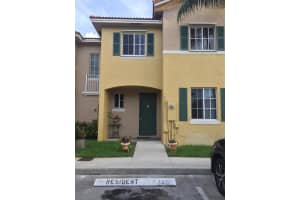 6052 SW 19th Pl, North Lauderdale, FL 33068, Sold 12/07/18