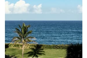 3440 S Ocean Blvd #404s, Palm Beach, FL 33480, Sold 01/17/19