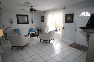 4812 Poseidon Pl, Lake Worth, FL 33463, Sold 12/07/18