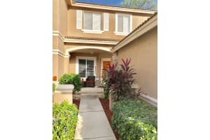 4680 Pinemore Ln, Lake Worth, FL 33463, Sold 12/21/18