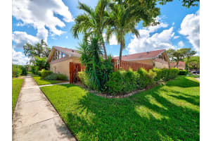 4371 Woodstock Dr, West Palm Beach, FL 33409, Sold 12/14/18