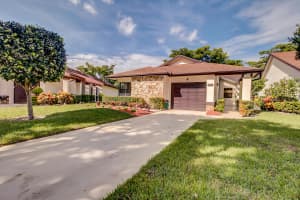 4960 Boxwood Cir, Boynton Beach, FL 33436, Sold 11/30/18