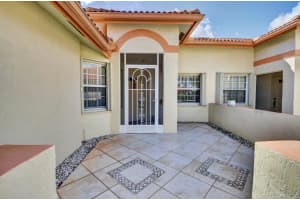 8056 Summer Shores Dr, Delray Beach, FL 33446, Sold 12/14/18