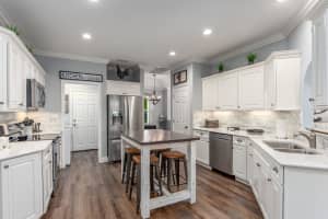 1196 SW Rosemary Ct, Palm City, FL 34990, Sold 12/14/18