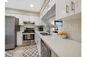 3754 Arelia Dr, Delray Beach, FL 33445, Sold 02/15/19