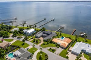 235 Sea Crest Dr, Melbourne Beach, FL 32951, Sold 11/12/19