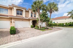 4921 Vine Cliff Way E, Palm Beach Gardens, FL 33418, Sold 03/15/19