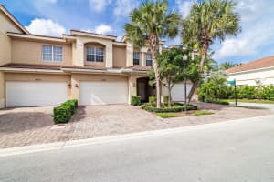 4921 Vine Cliff Way E, Palm Beach Gardens, FL 33418, Sold 03/15/19
