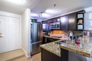 8031 NW 8th St, Miami, FL 33126, Sold 04/01/19