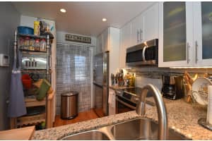 2300 Park Ln, Hollywood, FL 33021, Sold 03/20/19