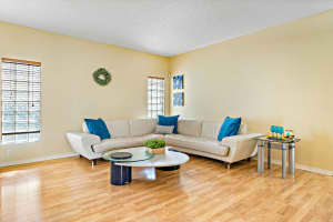 6244 NW 38th Dr, Coral Springs, FL 33067, Sold 01/10/19