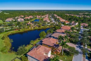 5754 SW Bald Eagle Dr, Palm City, FL 34990, Sold 01/04/19