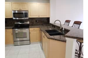 3909 Crescent Creek Dr, Coconut Creek, FL 33073, Sold 04/09/19