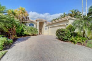 5239 Ventura Dr, Delray Beach, FL 33484, Sold 07/25/19
