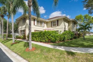 16 Amherst Ct, Royal Palm Beach, FL 33411, Sold 12/21/18