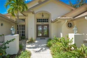 833 SW Lighthouse Dr, Palm City, FL 34990, Sold 01/15/19