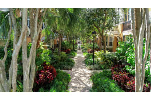 349 E Mallory Cir, Delray Beach, FL 33483, Sold 01/25/19