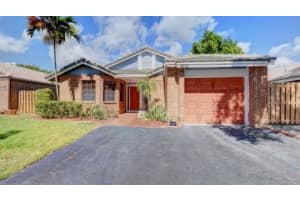 4115 NW 1st Ct, Delray Beach, FL 33445, Sold 12/05/18