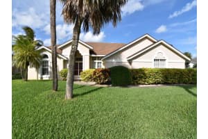 MLS# R10478342, Vero Beach, Florida 32963