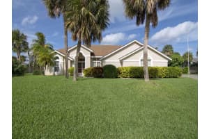 MLS# R10478342, Vero Beach, Florida 32963