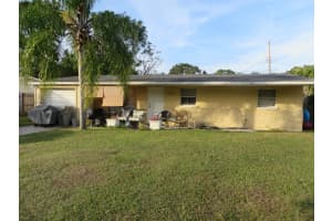 2244 2nd St SW, Vero Beach, FL 32962, Sold 02/01/19