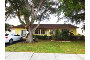 9877 Spanish Isles Dr, Boca Raton, FL 33496, Sold 01/08/19