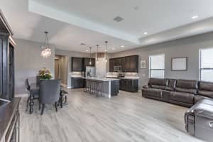 9043 NW 39th St, Coral Springs, FL 33065, Sold 07/19/19