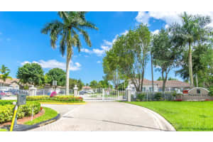 7440 S Aragon Blvd, Sunrise, FL 33313, Sold 01/28/19