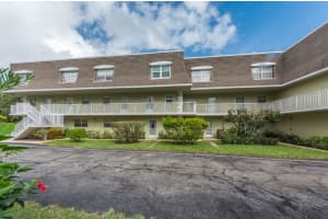 1901 Indian River Blvd APT B102, Vero Beach, FL 32960, Sold 12/17/18