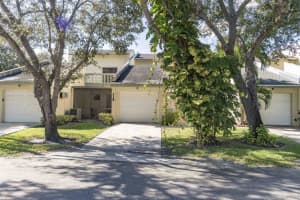 113 Fairway Ln, Royal Palm Beach, FL 33411, Sold 01/17/19