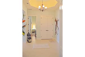 20 Orange Ave, Fort Pierce, FL 34950, Sold 02/21/19