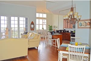 20 Orange Ave, Fort Pierce, FL 34950, Sold 02/21/19