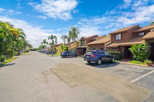 418 SE 11th Terrace, Dania Beach, FL 33004, Sold 01/04/19