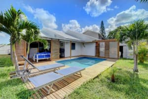 6120 Strawberry Lakes Cir, Lake Worth, FL 33463, Sold 04/30/19