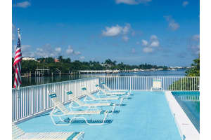 4001 S Ocean Blvd, Palm Beach, FL 33480, Sold 01/25/19