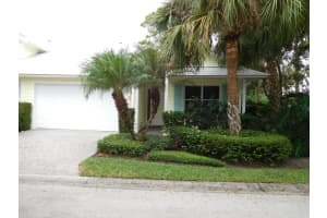 440 Pineapple Square SW, Vero Beach, FL 32962, Sold 03/12/19