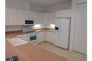 440 Pineapple Square SW, Vero Beach, FL 32962, Sold 03/12/19