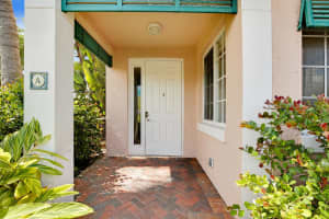 350 NE 3rd St, Delray Beach, FL 33444, Sold 02/26/19