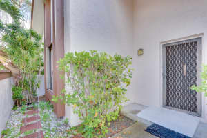 6145 Elsinore Cir, Greenacres, FL 33463, Sold 01/30/19