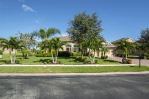 4360 10th St SW, Vero Beach, FL 32968, Sold 02/25/19
