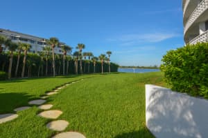 2760 S Ocean Blvd, Palm Beach, FL 33480, Sold 12/28/18