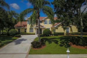 5332 SW Orchid Bay Dr, Palm City, FL 34990, Sold 08/30/19