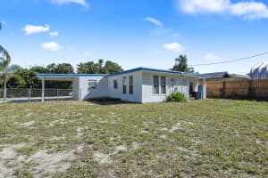 8792 SE Parkway Dr, Hobe Sound, FL 33455, Sold 12/12/18