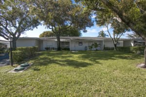 7211 E Oakridge Cir, Lantana, FL 33462, Sold 02/22/19